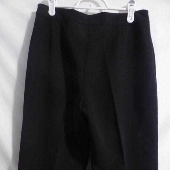 LE SUIT PETITE, size 4P, women's black slacks, side zip and latch fastened, GUC - Picture 11 of 14